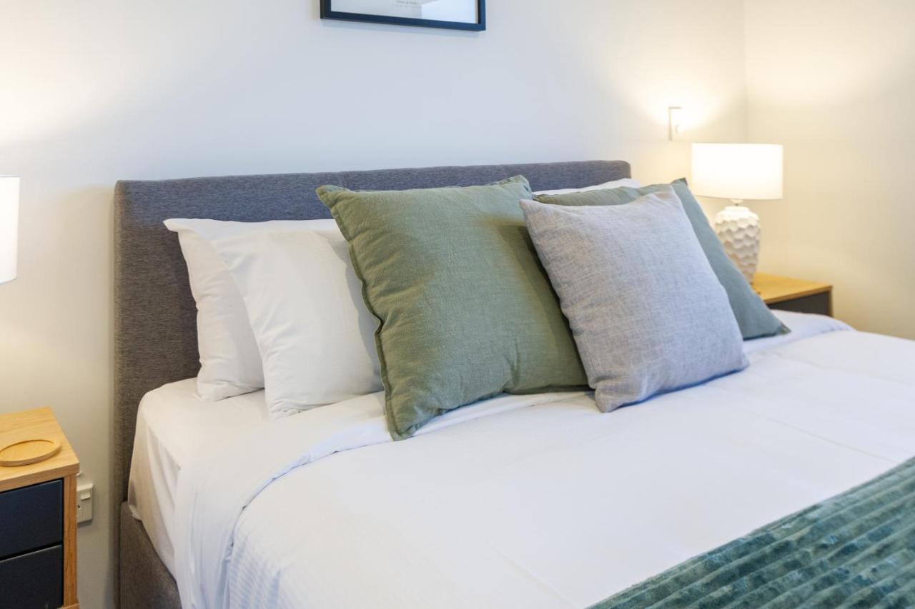 1 Bedroom 1 Bath, Executive Escape, Northlands Mall Christchurch Esterno foto