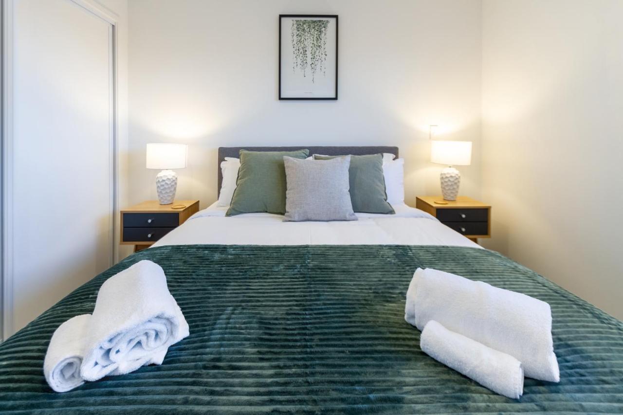 1 Bedroom 1 Bath, Executive Escape, Northlands Mall Christchurch Esterno foto
